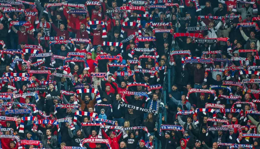 Ekstraklasa: Co to jest? Poznaj zasady, historię i kluby!
