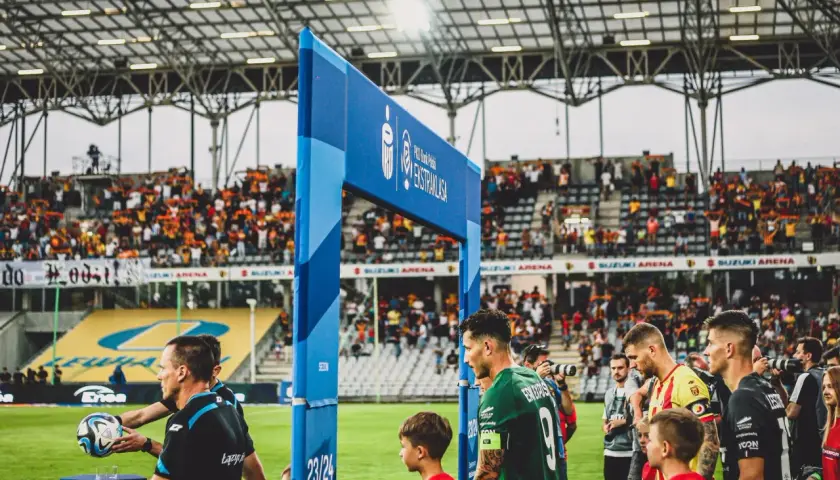 Ekstraklasa: Ile zarobią kluby? Podział 270 mln zł i zaskoczenia!