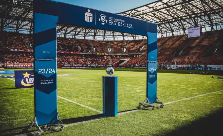 Niedziela 8.02: Wyniki meczów! Ekstraklasa, Europa i popis Polaków