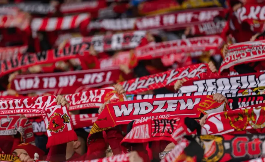 Widzew Łódź transfery 2026 - Co oznacza wielka rewolucja kadrowa?