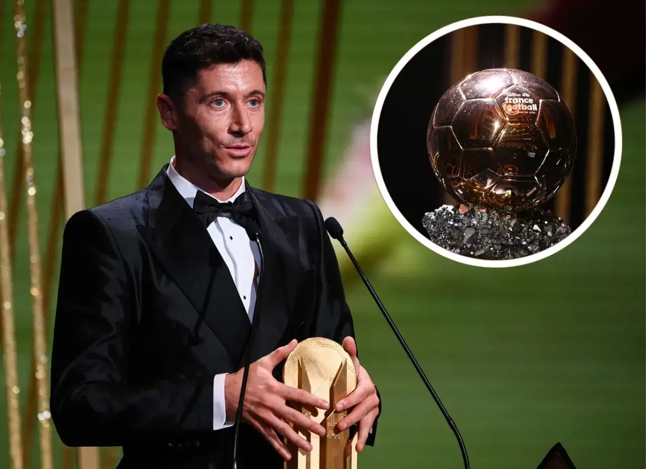 Robert Lewandowski z nagrodą, która symbolizuje jego marzenie o zdobyciu Złotej Piłki.